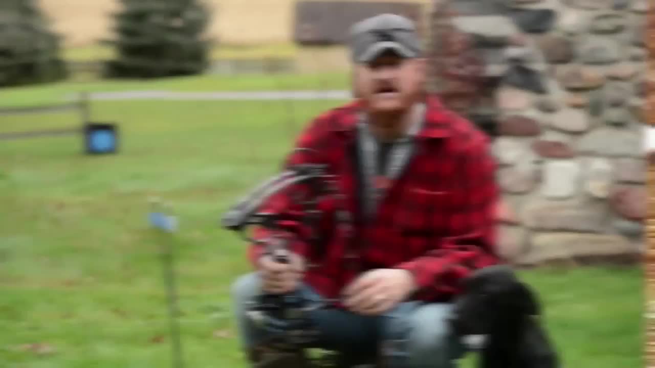Jeremy Moore offers tips on training your deer dog steadiness and patience.